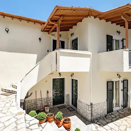 Apartment Lefkothea 2